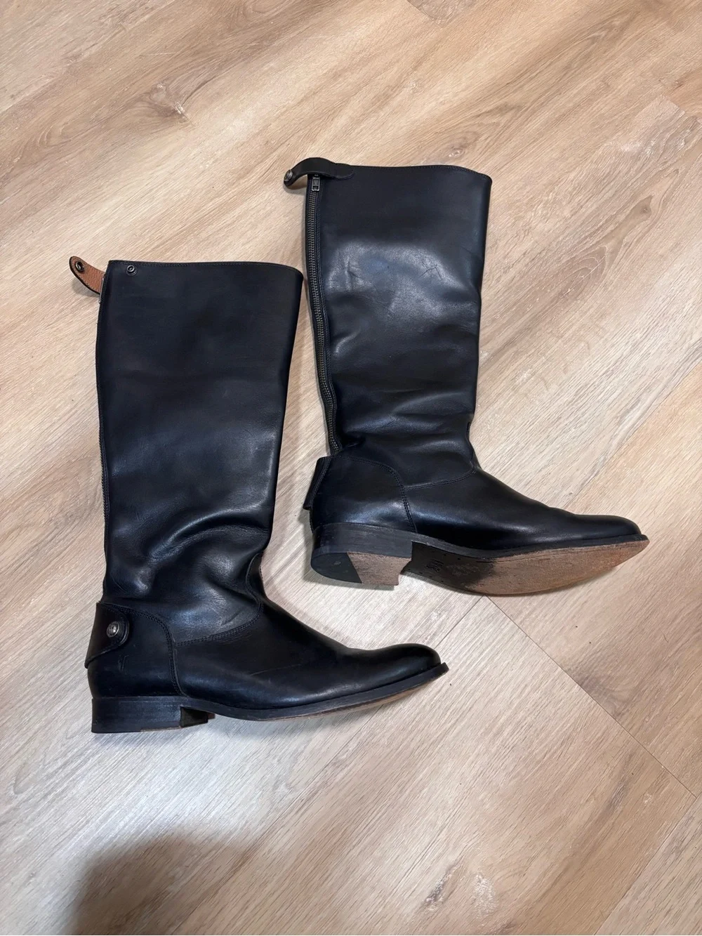 $388 Frye Women’s Melissa Black Leather Snap w/Zip Back Riding Boots -Size 8.5